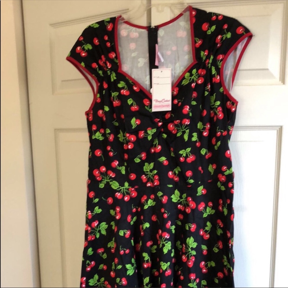 Pin-up girl Heidi dress